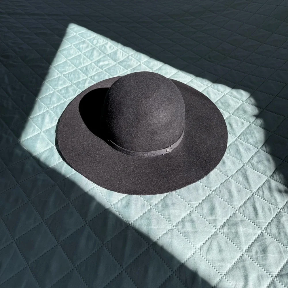 Black 100% Wool Wide Brim Floppy Hat Women One Size Minimalist Boho Fedora Chic